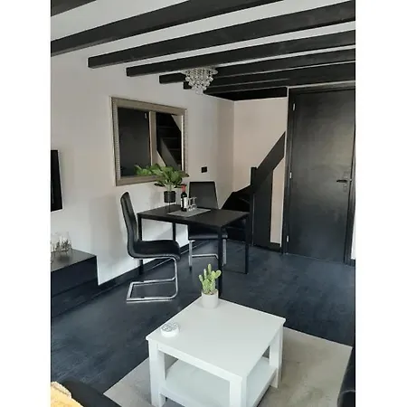 Zomerhuis Adriana Holiday home *